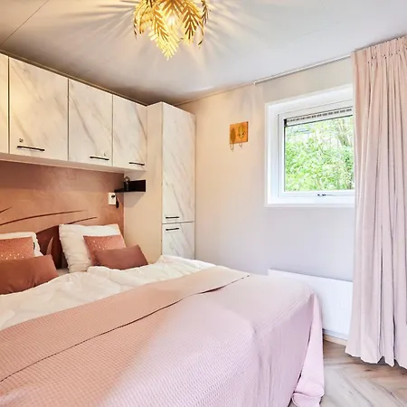 Pimpelmees In Het Bos Nunspeet