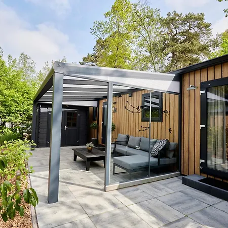 Holiday home Pimpelmees In Het Bos *